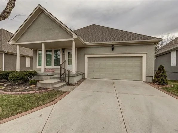 12506 W 123rd Ter, Overland Park, KS 66213