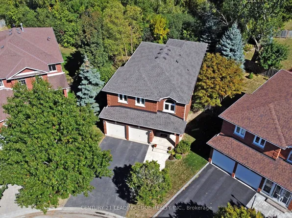 34 Pandora Ct, Richmond Hill, ON L4S 1J4