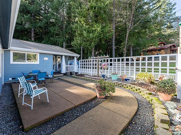 3rd image of 2599 Coyote Road