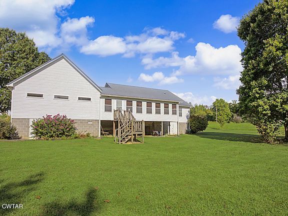 5th image of 3149 Sand Ridge Rd