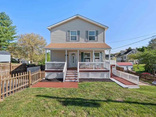 205 Custis St, Radford, VA 24141