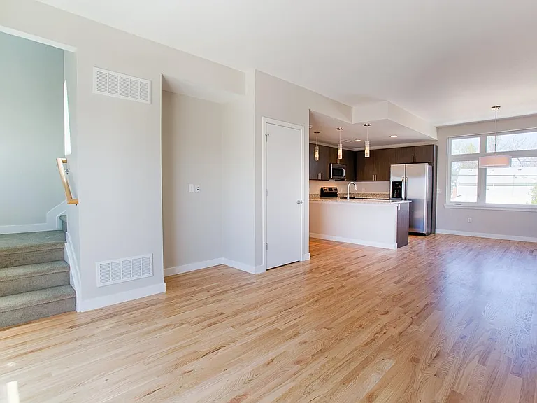 living/kitchen