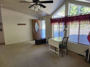 834 Eden Valley Rd, Rosburg, WA 98643