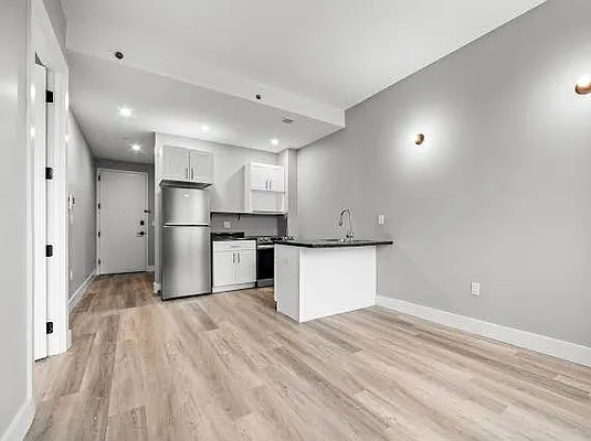 Rented by Doorway NYC, LLC | media 17