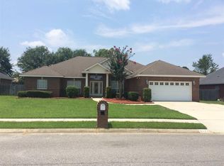 2839 Frederick St, Cantonment, FL 32533
