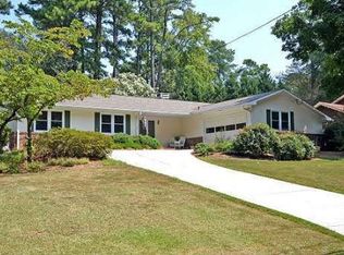 2466 Dunkerrin Ln, Dunwoody, GA 30360