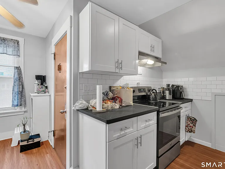 100 Brownell St #3 — Photo 4