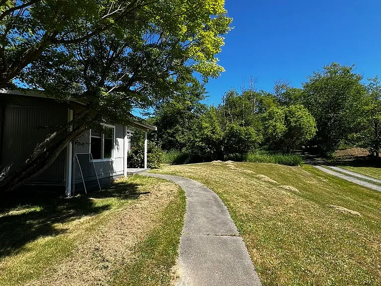 7220 Valley View Rd — Photo 33