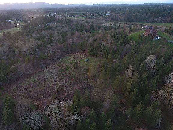 4th image of 10936 Salmon Creek Ln SW