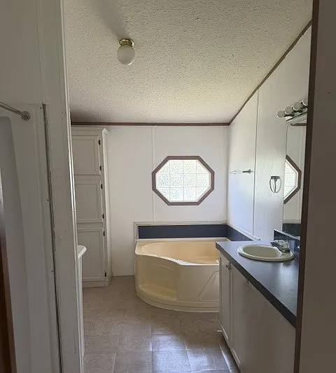 1003 Bonita Verde Dr — Photo 10