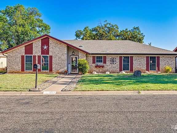 2nd image of 3214 Rock Brook Dr