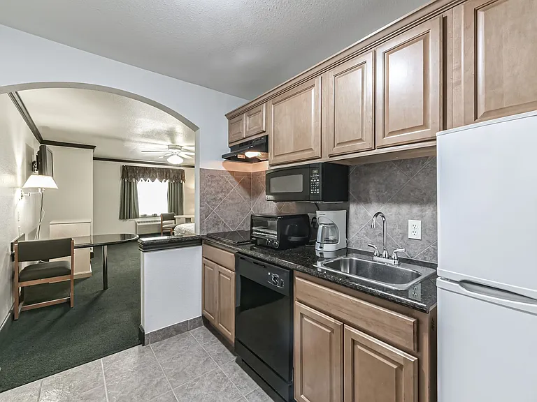 1025 Swanson St — Photo 42