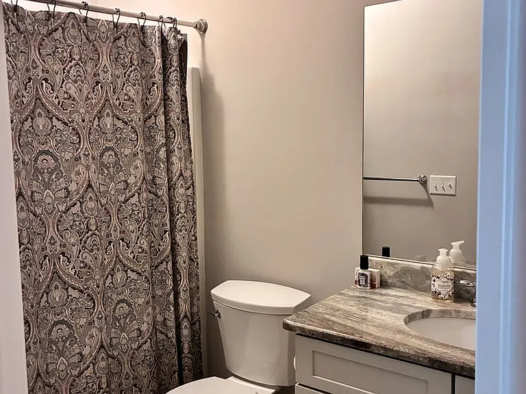 424 Walker Cir — Photo 17