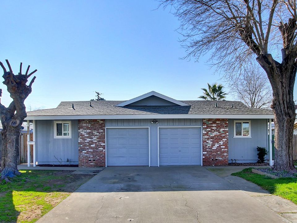 1st image of 8014 Loucreta Dr