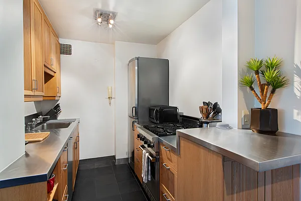 Sold by Douglas Elliman | media 3