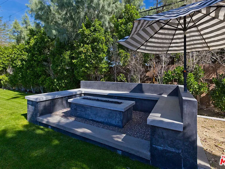 2660 N Farrell Dr — Photo 15