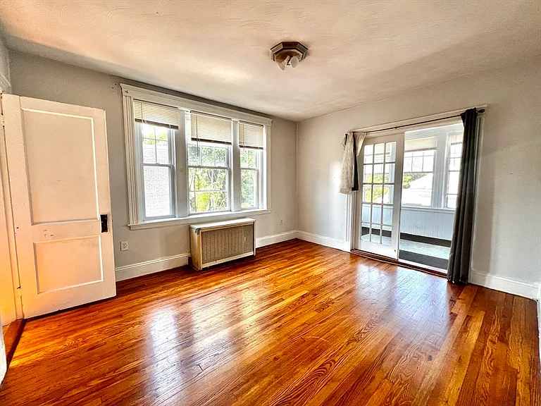 76 Babcock St #3 — Photo 16