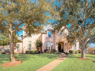 2 Lost Valley Ct, Heath, TX 75032