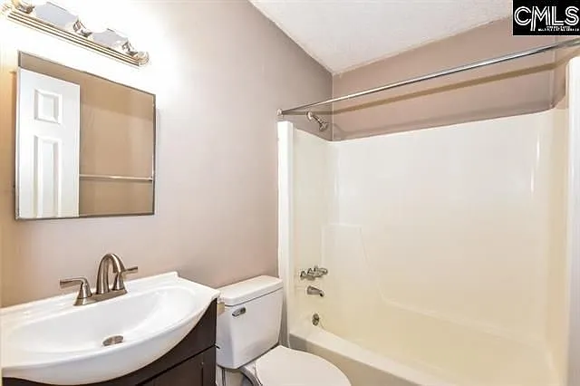 4209 Hileah Dr — Photo 6