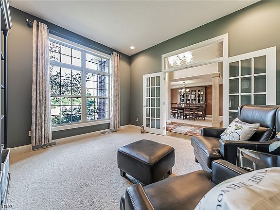 5th image of 5466 Winter Brook Dr