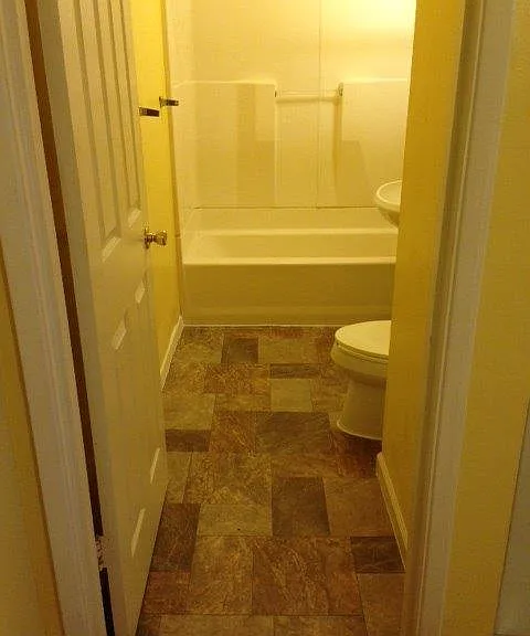 2215 Eastlake Ave E #102 — Photo 6