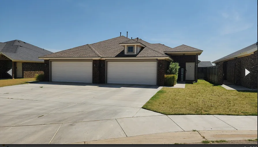 3 bed, 2.0 bath, 1360 sqft, $1,450 — Photo 2