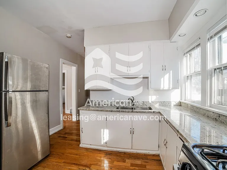 1656613_007_wm_-_kitchen_13504681.jpg