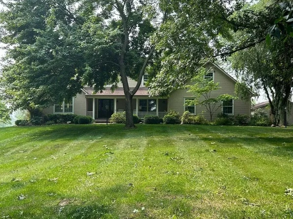 8085 Schneider Rd, Manchester, MI 48158