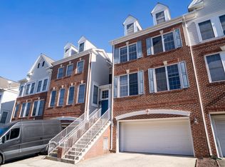 20868 Rockingham Ter, Sterling, VA 20165