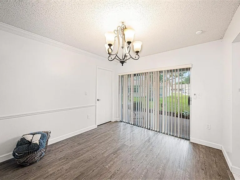 13013 Sawmill Way — Photo 19
