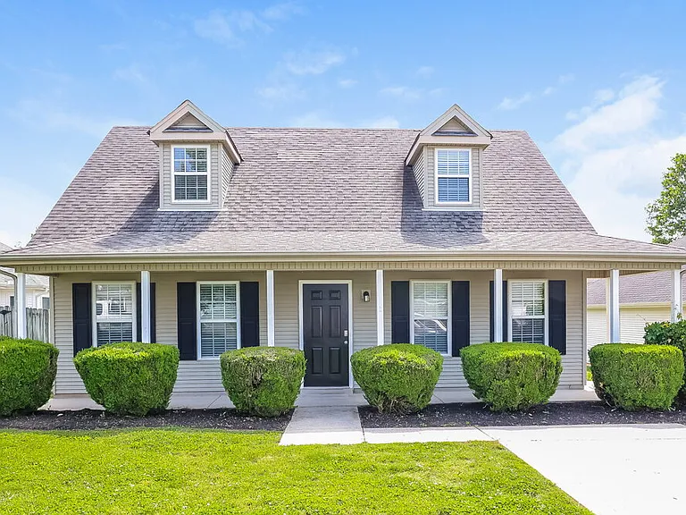 2611 Hawk Eye Ct — Photo 1
