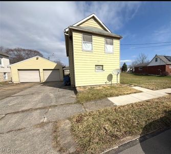 330 Sanderson Ave, Campbell, OH, 44405