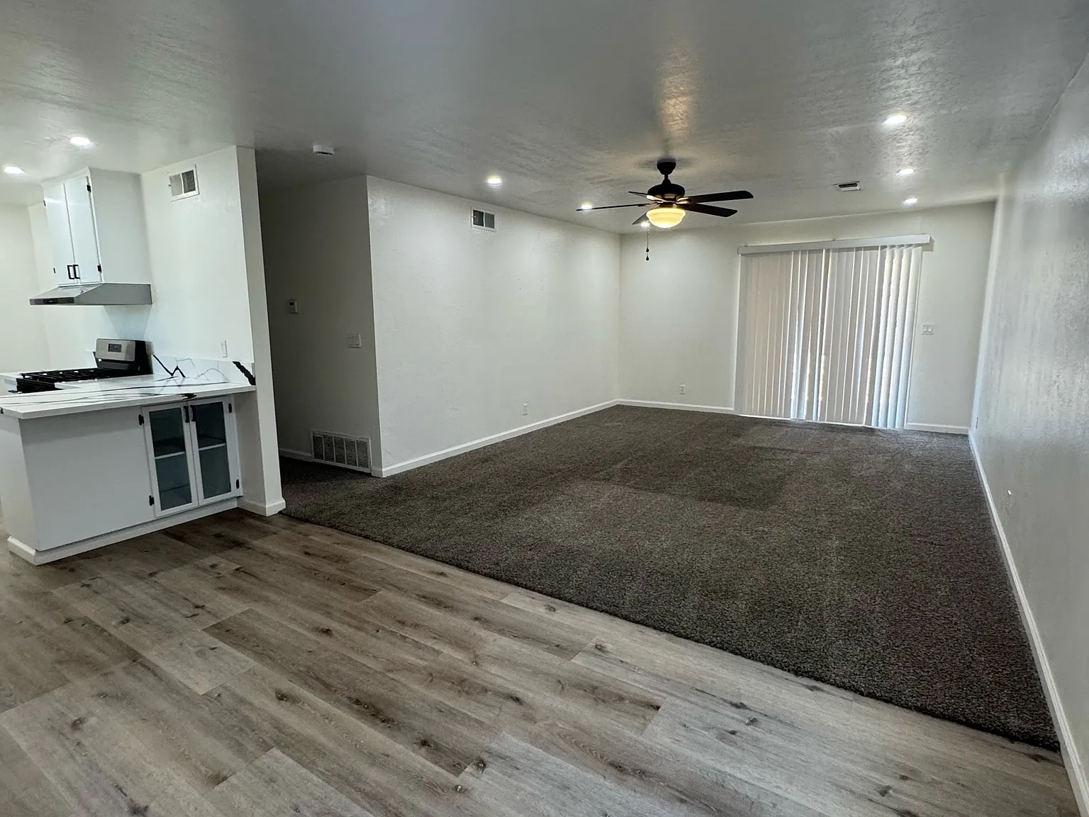1104 Lincolnwood Circle - 1 — Photo 3