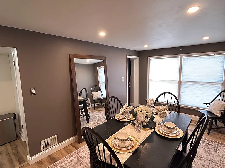 425 Hoover Rd — Photo 10