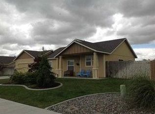 5107 S Desert Dove Loop, West Richland, WA