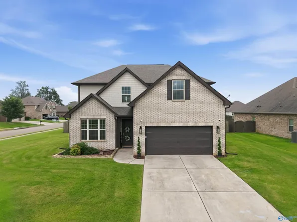 121 Colony Cove Dr, Meridianville, AL 35759