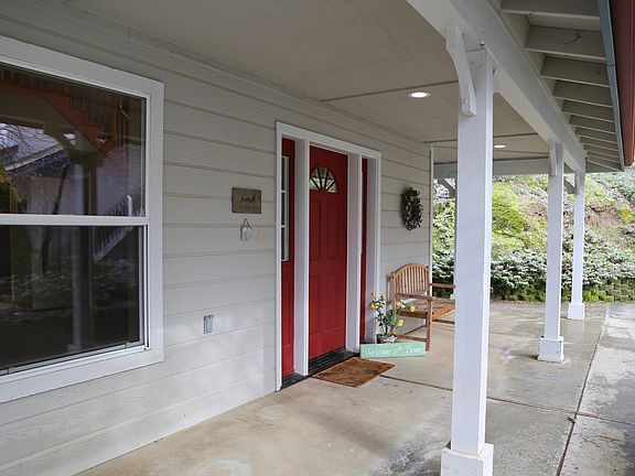 3rd image of 50412 Snowy Creek Way