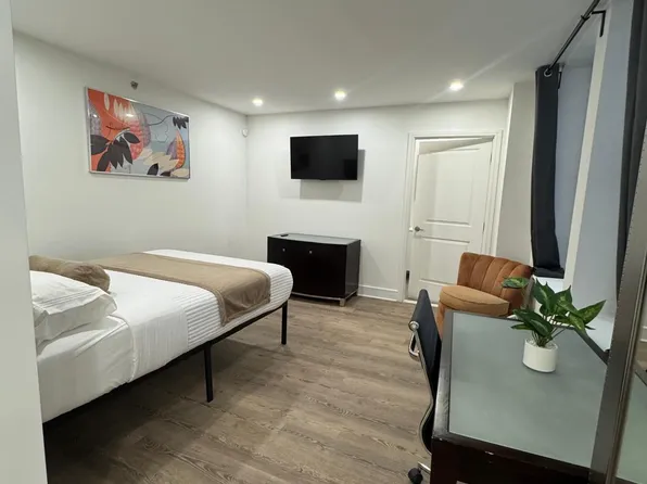 45 W 81st St, New York, NY