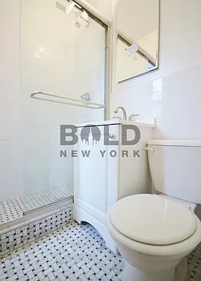 Rented by Bold New York | media 17