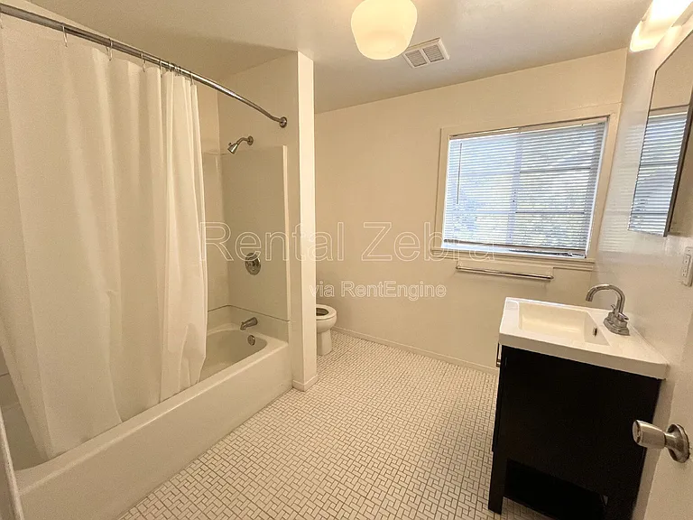 2128 K St — Photo 10