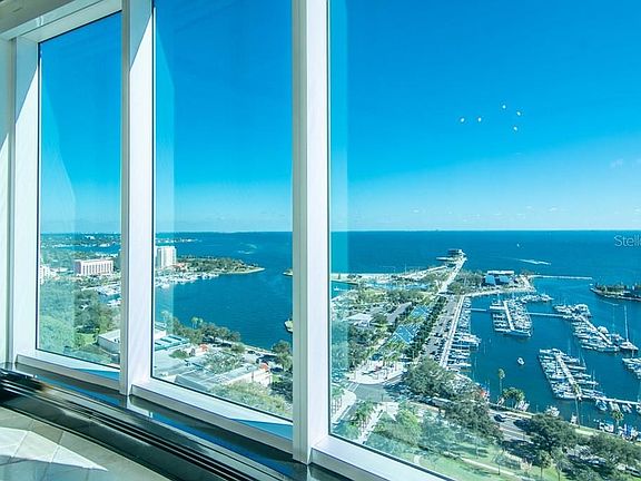 4th image of 180 Beach Dr NE Unit 2402