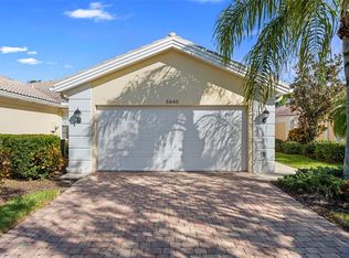 5840 Helicon Pl, Sarasota, FL 34238