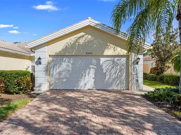 5840 Helicon Pl, Sarasota, FL 34238