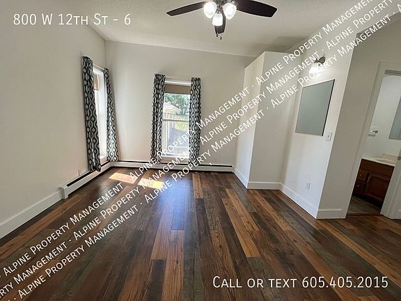 3rd image of 800 W 12th St #6