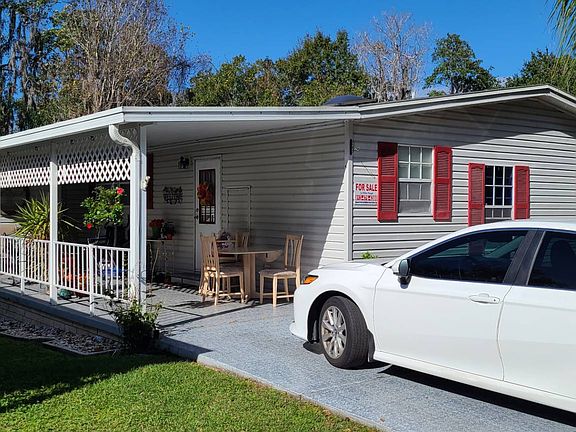 2nd image of 10214 Oak Forest Dr