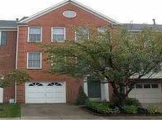 4027 Dogberry Ln, Fairfax, VA 22033