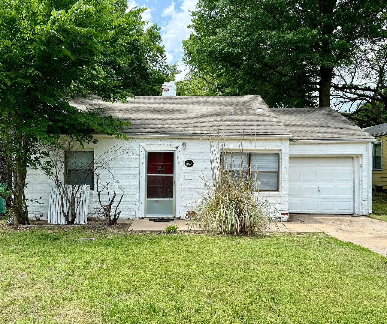 2 Bedroom at Kellogg and Oliver — Photo 1