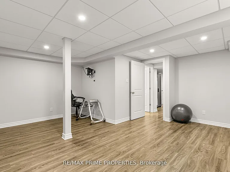 72 Branthaven St — Photo 42