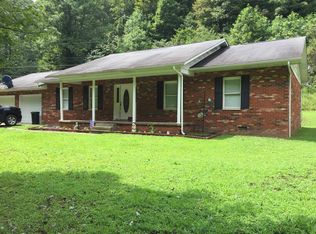 99 Craddock Frk, Lake, WV 25121