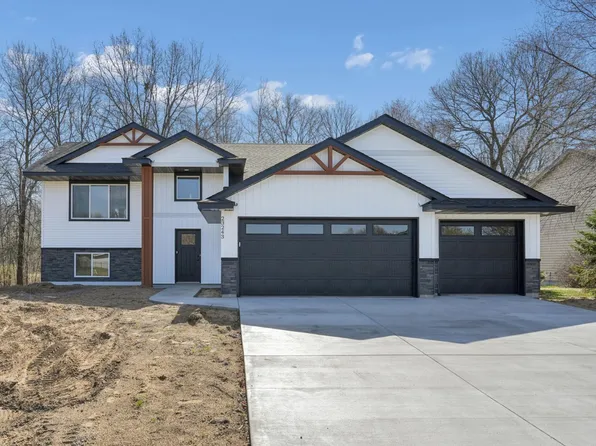 23243 Arrowhead St NW, Saint Francis, MN 55070